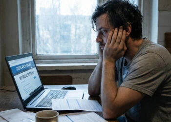 People who engage in impulsive violence tend to have lower IQ scores