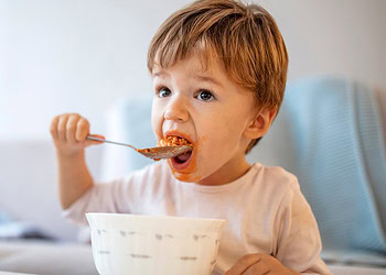 Younger women find men with beards less attractive than older women do