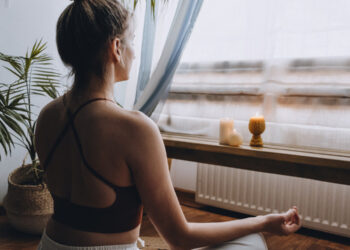 ChatGPT acts as a “cognitive crutch” that weakens memory, new research suggests