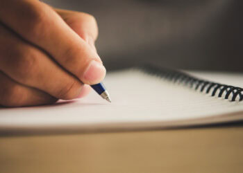 Primary dysmenorrhea: Severe menstrual pain is associated with lower cognitive and daily functioning