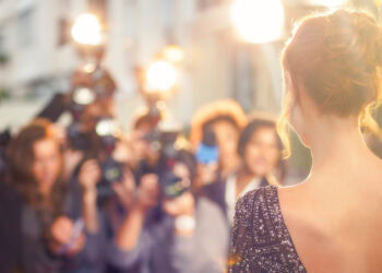 AI autocomplete suggestions covertly change how users think about important topics