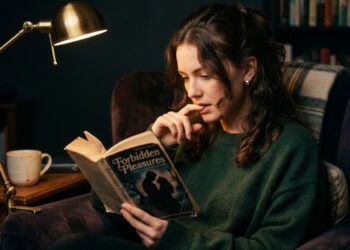 Artificial intelligence flatters users into bad behavior