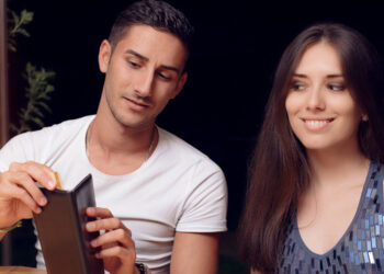Study challenges the belief that high IQ autistic individuals always struggle with daily tasks