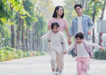 Parents with two daughters report the highest levels of happiness, Chinese study finds