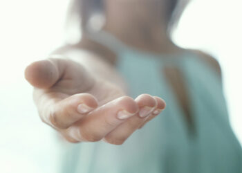 Kindness isn’t always what it seems: The psychology of women’s competitive altruism