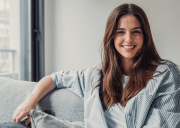 Most long-term singles stay satisfied with their lives over 11 years, study finds