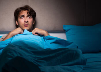 Most long-term singles stay satisfied with their lives over 11 years, study finds