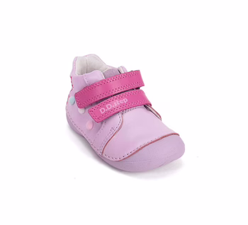 Pantofi pentru primii pași din piele naturală, DDSTEP, pentru fete, confortabili și durabili.