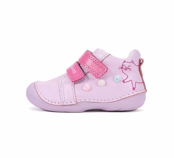 Pantofi din piele naturală pentru primii pași, roz cu detalii jucăușe și un unicorn.