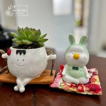 Tượng gốm mini trang trí bàn làm việc nhẹ nhàng và tinh tế