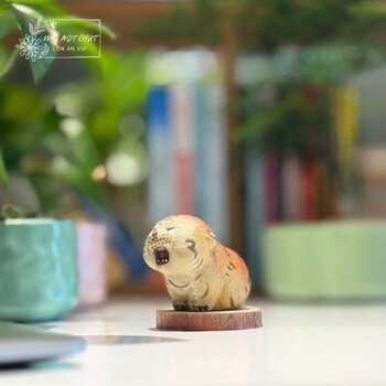 tượng hổ gốm mini decor bàn làm việc thủ công Tượng hổ gốm mini decor bàn làm việc thủ công của Nhỏ Một Chút