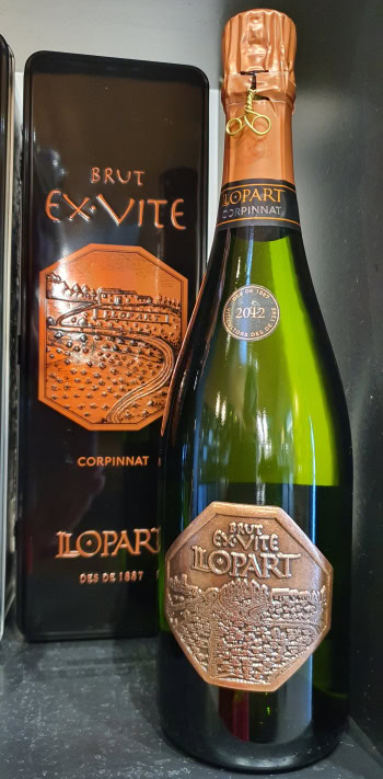 Visit the superb Llopart winery on wine tours from Barcelona