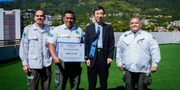 Japón firma convenio de donación por US$181,573.00 a Cruz Verde Salvadoreña