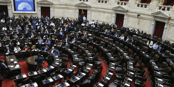 Quiénes son los diputados «dialoguistas“ que ayudaron al Gobierno a blindar el DNU 70