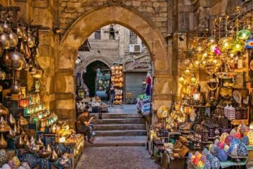 Traditioneller Basar in Kairo – Khan el Khalili beim Ausflug von Hurghada nach Kairo 2 tage