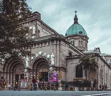 Manila Cathedral, Cabildo Street, Intramuros, Manila, Philippines (360 x 311)-Lossy