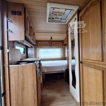 Caravane d’occasion 1984 – 4 couchages – avec garantie – Image 6