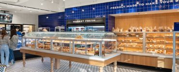 interior of paris baguette franchise