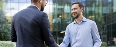 selling a business transaction image