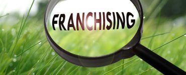 franchising image for "what is a franchisor"