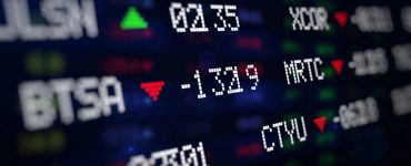 ticker image how stock market impacts franchisees and franchisors