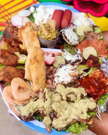 Platillo de mariscos frescos platillo de mariscos frescos
