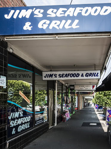 Jim's Seafood and Grill — fish and chip shop in Glenroy, Victoria