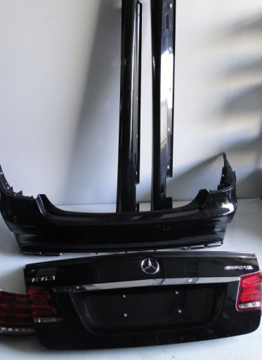 E KLASA W212 63 AMG ZDERZAK + KLAPA + LAMPA CARBON
