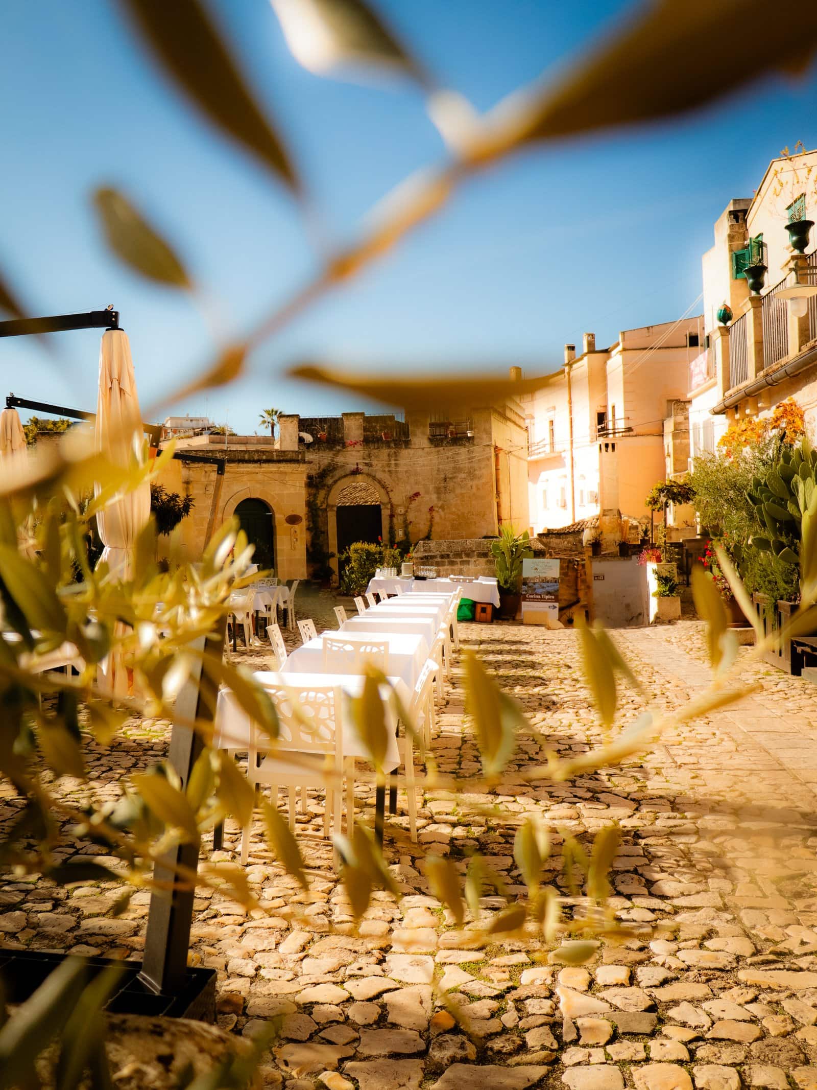 ALCBFOTO réalise des reportages mariage à Lyon, Écully, Dardilly, Charbonnières et Limonest, avec des photos lumineuses et spontanées