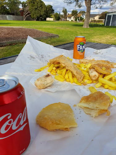 Detroit Crescent Fish 'n' Chips — fish and chip shop in Corio, Victoria