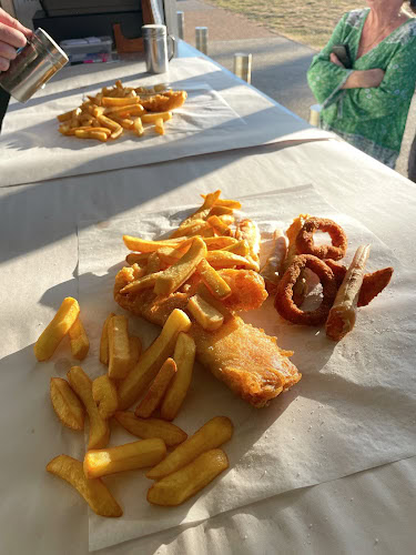 Fish Tails Fish N Chips — fish and chip shop in Carnarvon, Western Australia