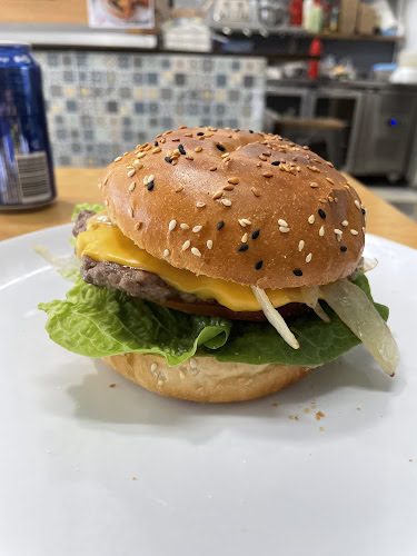 Oak Park Fish & Grill — fish and chip shop in Pascoe Vale, Victoria