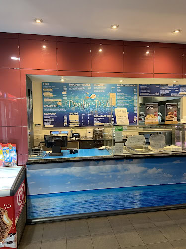 Pacific D'Lite Fish 'n' Chippery — fish and chip shop in Braybrook, Victoria