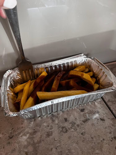 Sharktails Fish N Chips — fish and chip shop in Kalgoorlie, Western Australia