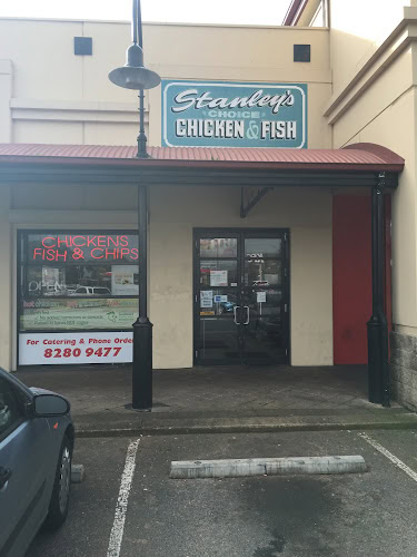 Stanleys Chicken Burgers Seafood — fish and chip shop in Paralowie, South Australia
