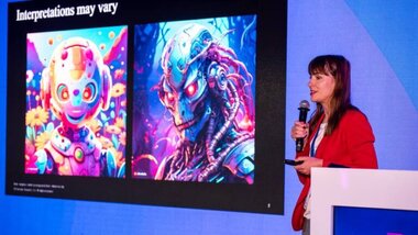 Oliwia Berdak, VP, Research Director w Forrester