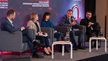 SafeBank 2024. Debata.