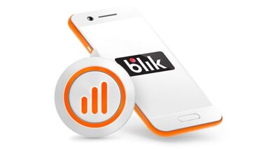 smartfon z napisem BLIK