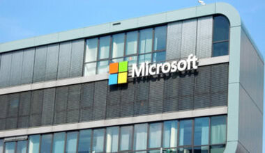 Microsoft servislerinde yaşanan erişim sorunu nedeniyle kullanıcılar büyük bir kesinti