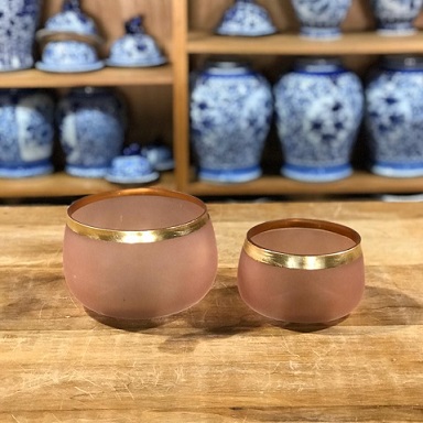 Bowl com borda ouro vidro rosa