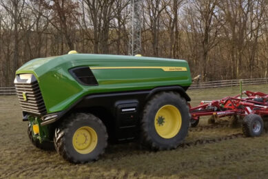 VIDEO | John Deere shows autonomous electric tractor