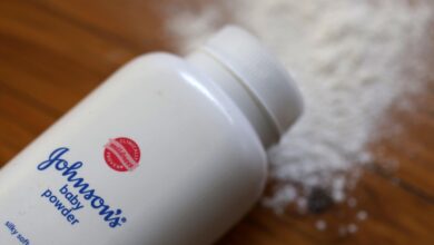 Johnson & Johnson Faces Major UK Lawsuit Over Alleged Asbestos-Contaminated Baby Powder 8