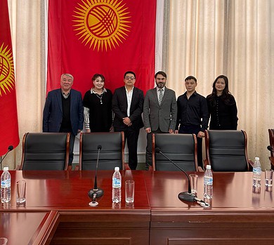 A meeting was held with the director of the Czech company Avertura