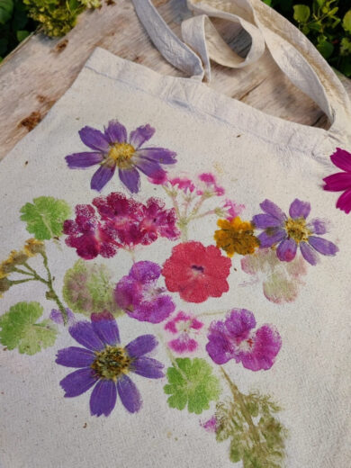 Atelier : Initiation au Tataki-Zomé, l'impression végétale japonaise (2h00)