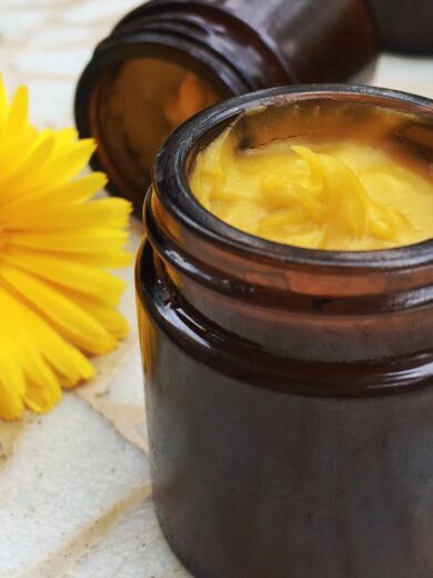 Atelier Cosmétique : Réaliser son baume naturel aux plantes (2h00)