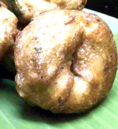 medu-vada-ulundu-vadai