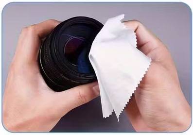 Lens schoonmaakdoek voor digitale camera's en lenzen.
