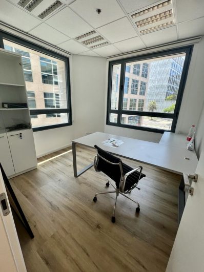 משרדים בזנס פארק