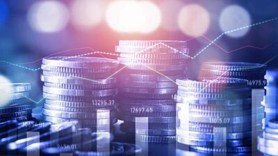 Pieniądze i wykresy gospodarcze