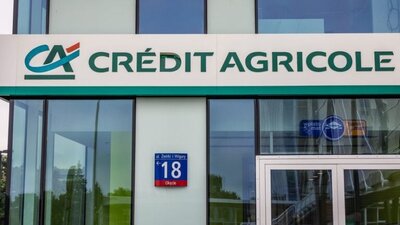 Credit Agricole Bank Polska, napis nad drzawimi oddziału